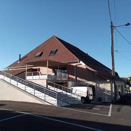 Grand Et Bel Appartement Au Coeur Du Haut-Doubs Orchamps-Vennes Exterior photo